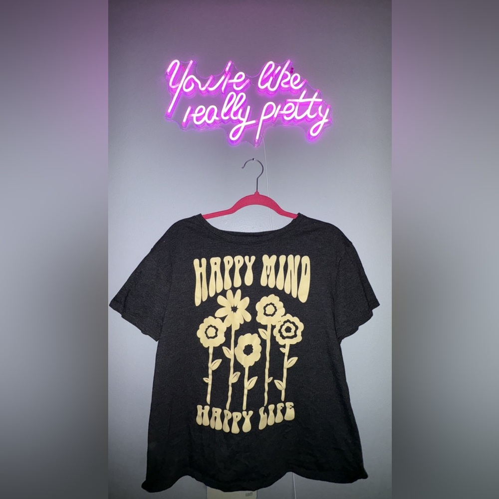 Happy Mind Graphic Tee - Black